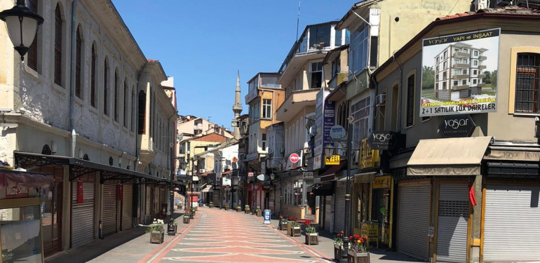 Covid-19 bulaşacak insan aradı bugün Bartın’da