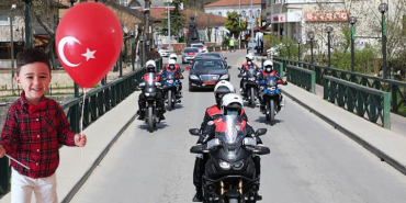 23-nisan-toreninde-davet-polemigi