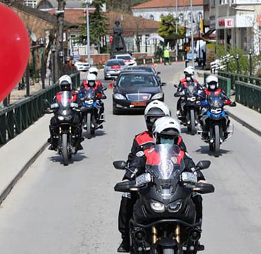 23-nisan-toreninde-davet-polemigi