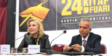 24.-bartin-kitap-fuari-boyle-gecti-yavuz-donat-sebnem-bursali