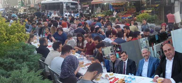 Bartın’da siyaset meydana indi