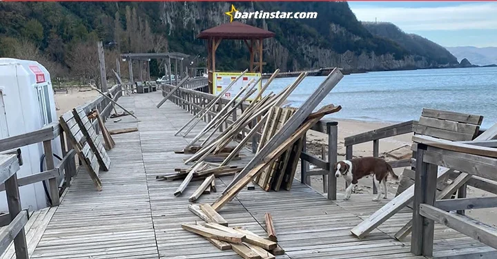 Fırtına yıkmıştı, Güzelcehisar’a tadilat!