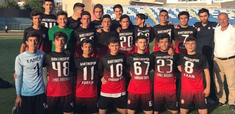 Bartınspor’un gençleri gümbür gümbür