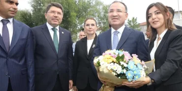 adalet-bakani-bekir-bozdag-bartinda