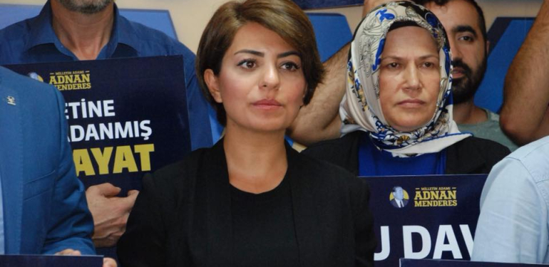 AK Parti Bartın İl Yönetimi bir fire daha verdi