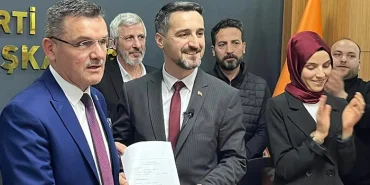 ak-partide-ilk-aday-mustafa-bozkurt