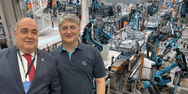 aldatmaz-ve-sanayi-komisyonu-togg-fabrikasini-gezdi