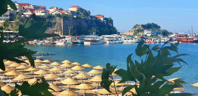 Amasra’da sel yok ama haberler turizmi vurdu