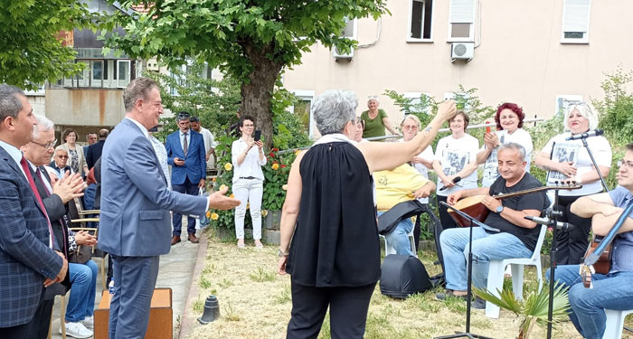 Sarı saçlım mavi gözlüm… İşte Amasra’nın altın kızları
