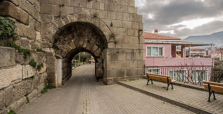 Amasra’da yılların sorunuydu: Kaleiçi’ne özel tasarlanacak