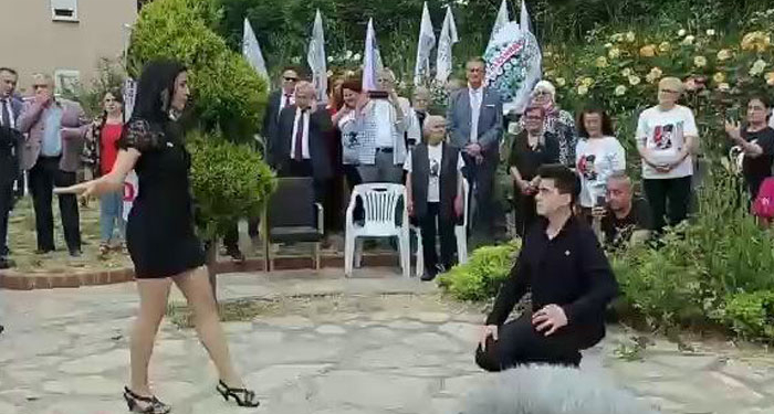 Amasra’da böyle oynanır Ege Zeybeği