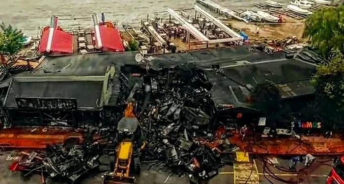 Amasra’nın göbeğinde 2 kafe, 3 büfe iki saatte küle döndü