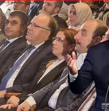 bakan-mustafa-varank-bartinda-yilmaz-tunc