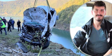 baraja-ucan-otomobil-3-gence-mezar-oldu5