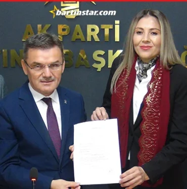 bartin-ak-partide-ilk-basvuru-dunya-sampiyonu-sennur-demirden