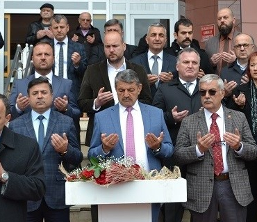 bartin-cemal-akin-ve-chpli-uyeler-dua-etti