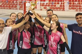 bartin-cumhuriyetc-ortaokulu-turkiye-ucuncusu