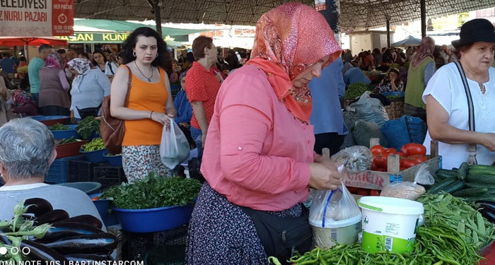 Gurbetçi geldi, Bartın Galla Pazarı coştu! Fiyatlara sel zammı
