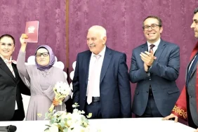 bartin-huzurevinde-nikah-sevinci