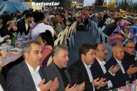 bartin-kozcagizda-sokak-iftari2