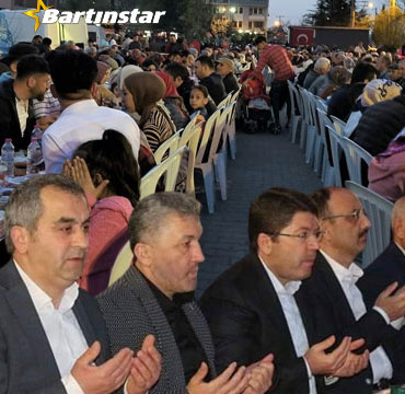 bartin-kozcagizda-sokak-iftari2