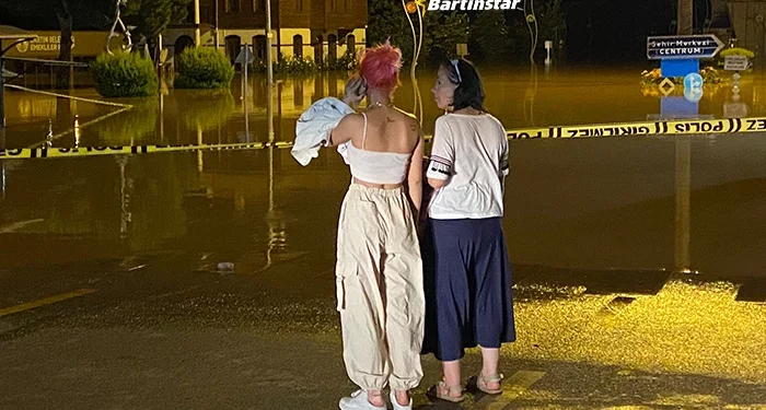 Bartın sabaha kadar uyumadı!