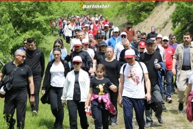 bartin-valisi-nurtac-arslan-doga-yuruyusu-ulus