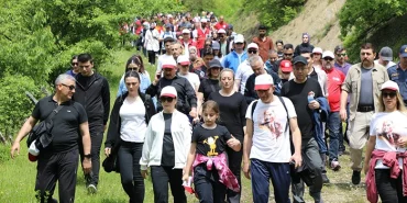 bartin-valisi-nurtac-arslan-doga-yuruyusu-ulus