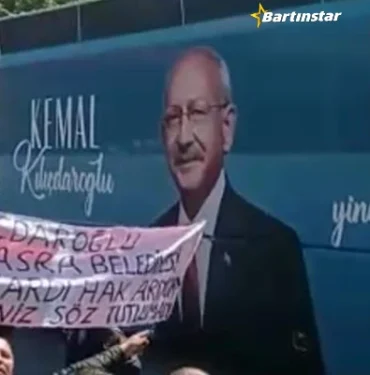 bartinda-kilicdarogluna-pankartli-tepki2