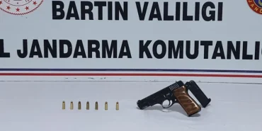 bartinda-ruhsatsiz-tabanca-ele-gecirildi