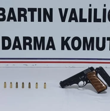 bartinda-ruhsatsiz-tabanca-ele-gecirildi