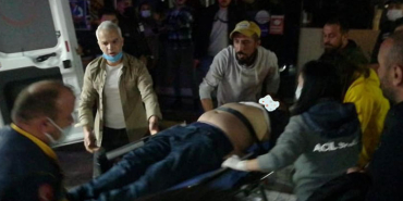 bartinda-silahli-yaralama-iki-kisi-barda-vuruldu