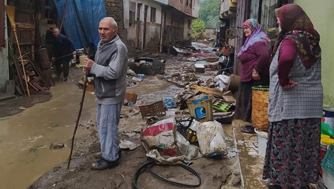 Vatandaş zararlarının karşılanmasını istiyor