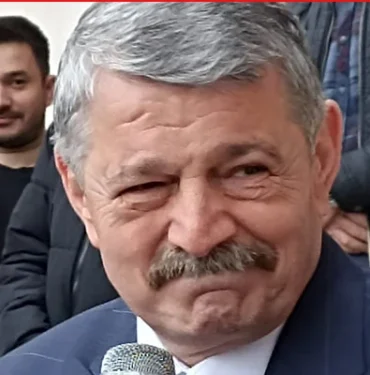 bartinin-mhpli-belediye-baskani-gorevinden-istifa-etti1