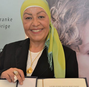 bartinli-aynura-alman-liyakat-nisani