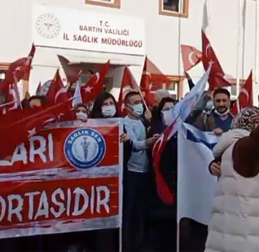 bartinli-saglikcilar-eylemde