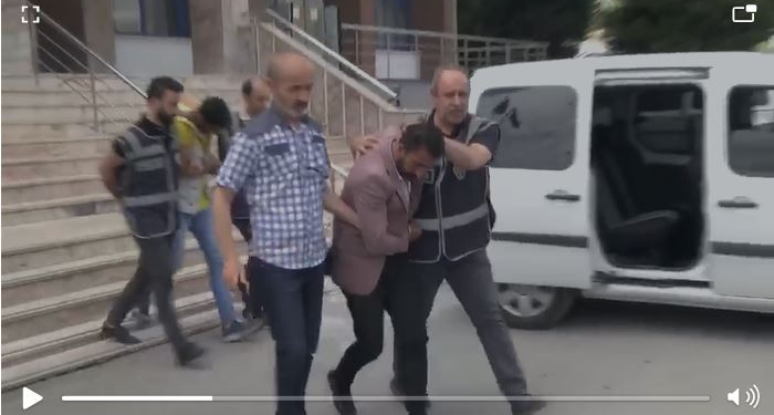 Bartınlı yaşlı kadın, altınlarını iki kez dolandırıcılara teslim etti! Kolluk çaresiz