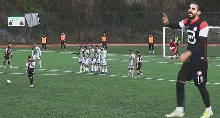 Bartınspor Kozlu’da gol oldu yağdı! Rakip tribün bir futbolcumuzu çılgınca alkışladı