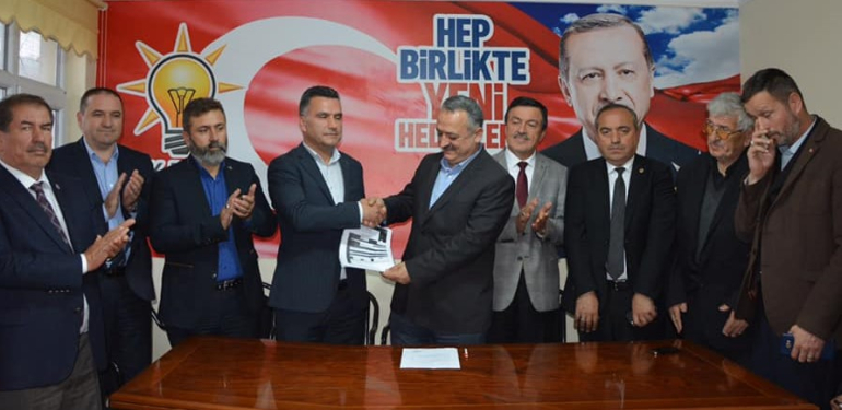 Kumluca’da yarış çetin geçecek