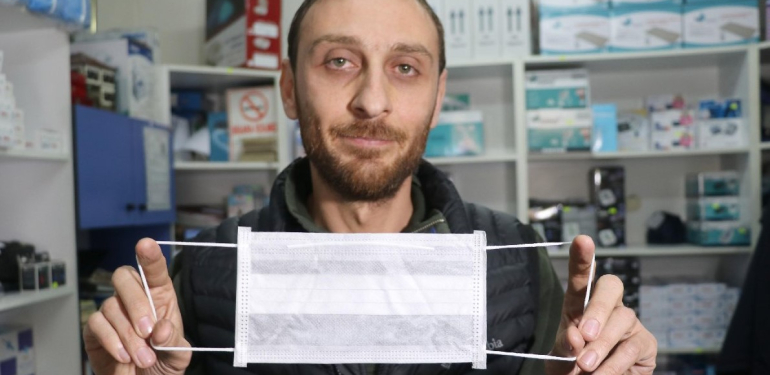 Çinliler Bartın’da maske toplamaya başladı