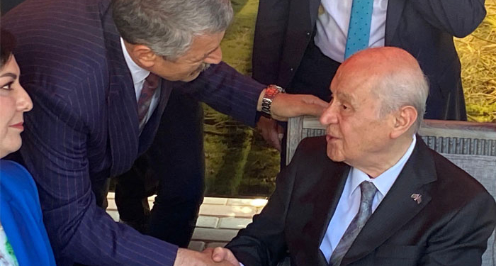 devlet-bahceliden-bartina-selam