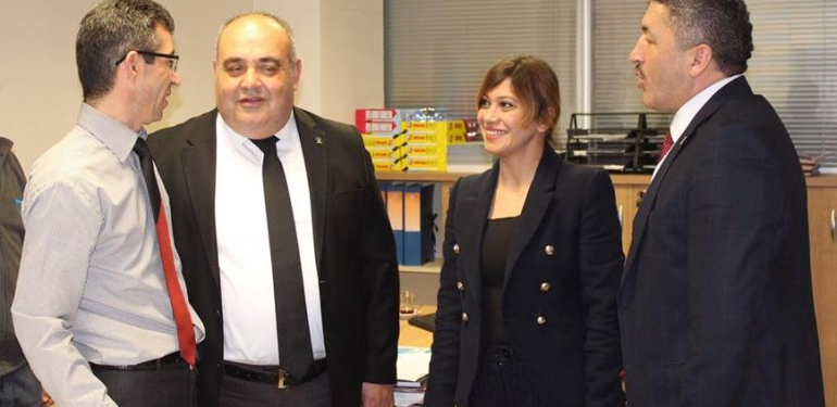 AK Parti merkez ilçede Dilek Acar’la devam dedi