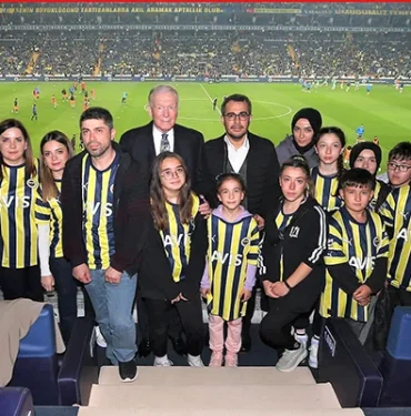 fenerbahce-madenci-cocuklarini-stadyumda-agirladi