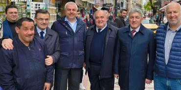 gonullerin-baskani-osman-secim-meydaninda1