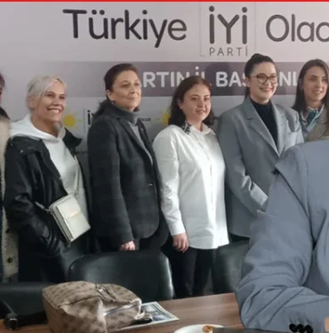 iyi-parti-bartin-kubra-dursun