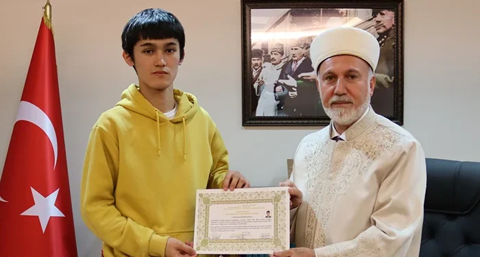 Kazakistanlı öğrenci Bartın’da hidayete erdi; Müslüman oldu