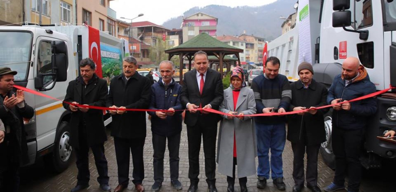 Kumluca’da iki araç törenle hizmete alındı