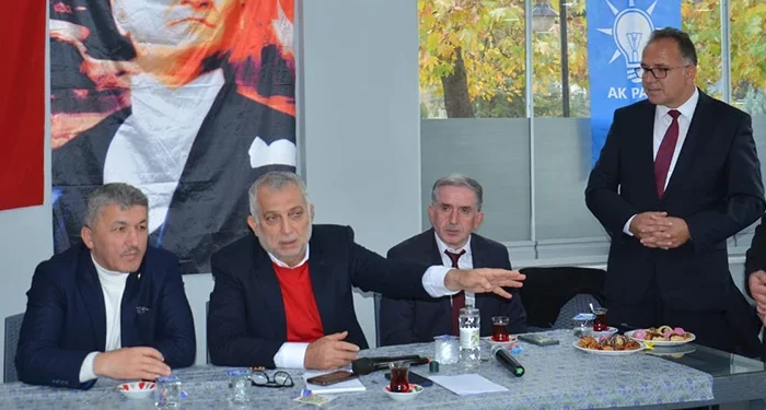 AK Partili Metin Külünk Kumluca’yı sevdi!