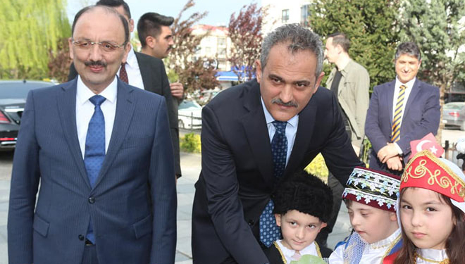 milli-egitim-bakani-mahmut-ozer-bartinda