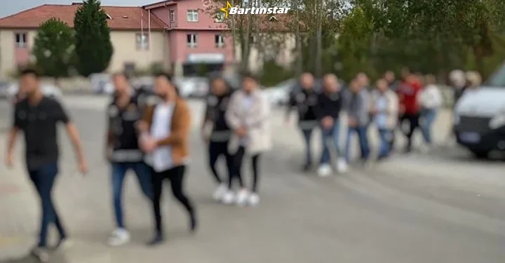 O operasyonda 5 tutuklama çıktı
